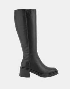 TSAKIRIS MALLAS ΜΠΟΤΕΣ