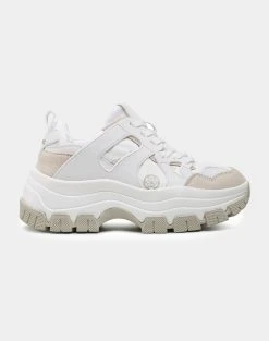 GUESS BRAYJEN ΠΑΠΟΥΤΣΙ ΓΥΝΑΙΚΕΙΟ